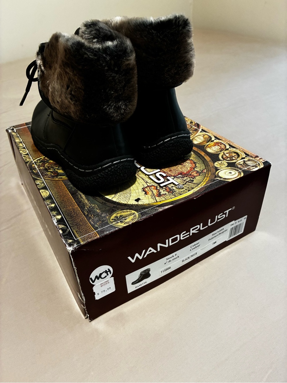 Wanderlust Black Winter Ankle Boots with Faux-Fur Cuff